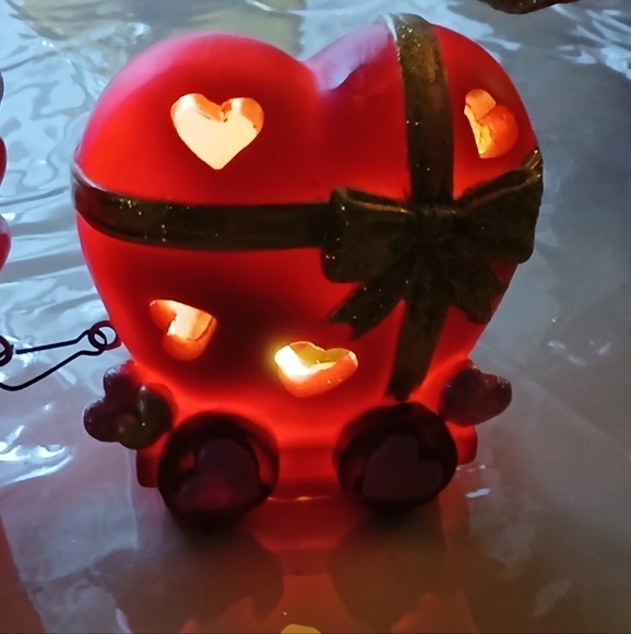RARE Teddy Bear Vintage Valentines Express Train with Battery operated lights!